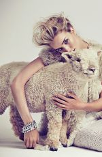 ROSIE HUNTINGTON-WHITELEY - Vogue Mexico Photoshoot