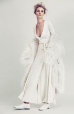 ROSIE HUNTINGTON-WHITELEY - Vogue Mexico Photoshoot