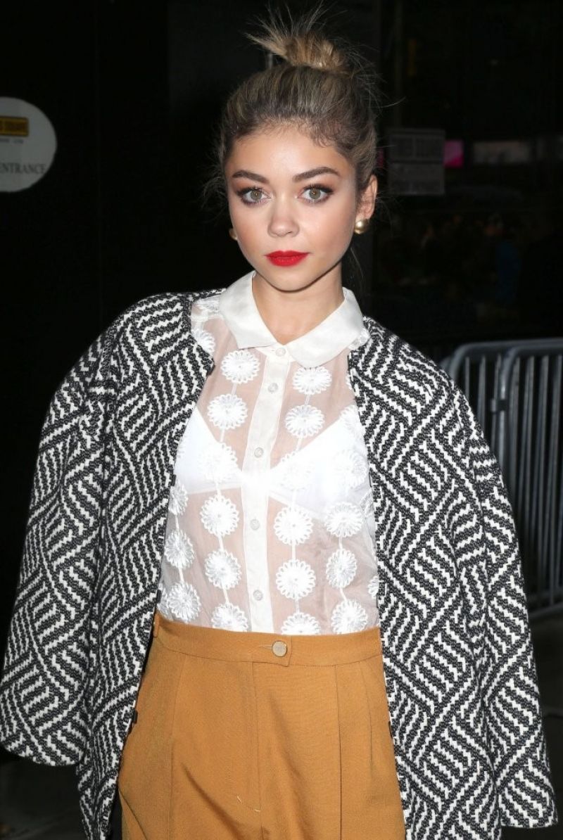 SARAH HYLAND Arrives at Good Morning America in New York SARAH HYLAND Arrives at Good Morning America in New York