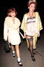 SARAH HYLAND at Kate Hudson