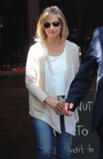 SARAH MICHELLE GELLAR Out and About in Sydney 2210