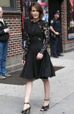 SARAH PAULSON Arrives at Late Show with David Letterman in New York