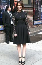 SARAH PAULSON Arrives at Late Show with David Letterman in New York