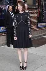 SARAH PAULSON Arrives at Late Show with David Letterman in New York
