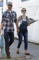 SUMER GLAU Out Shopping in Studio City