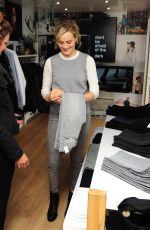 TAYLOR SCHILLING at Gap
