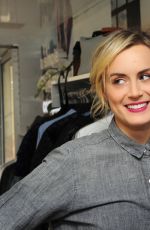 TAYLOR SCHILLING at Gap