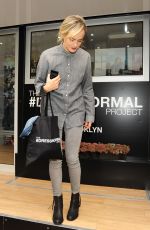TAYLOR SCHILLING at Gap