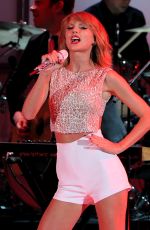 TAYLOR SFIWT Performs at We Can Survive 2014 in Los Angeles
