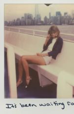 TAYLOR SWIFT - 1989 Album Polaroids