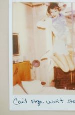 TAYLOR SWIFT - 1989 Album Polaroids