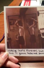 TAYLOR SWIFT - 1989 Album Polaroids