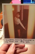 TAYLOR SWIFT - 1989 Album Polaroids