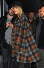 TAYLOR SWIFT Arrives at the Shard in London