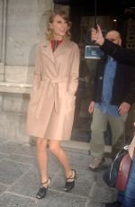 TAYLOR SWIFT Leaves a Studio in Paris