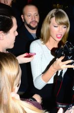 TAYLOR SWIFT Leaves David Letterman Show in New York