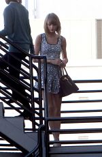 TAYLOR SWIFT Out and About in New York 2910