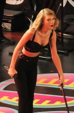 TAYLOR SWIFT Performs at Jimmy Kimmel Live in Hollywood