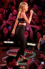 TAYLOR SWIFT Performs at Jimmy Kimmel Live in Hollywood