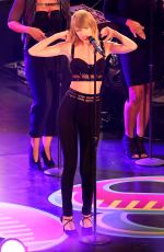 TAYLOR SWIFT Performs at Jimmy Kimmel Live in Hollywood