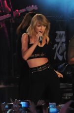 TAYLOR SWIFT Performs at Jimmy Kimmel Live in Hollywood