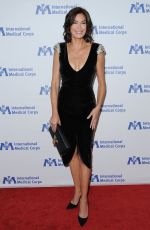 TERI HATCHER at International Medical Corps Annual Awards in Beverly Hills