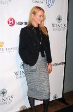 UMA THURMAN at 2014 Wings Worldquest Women of Discovery Awards