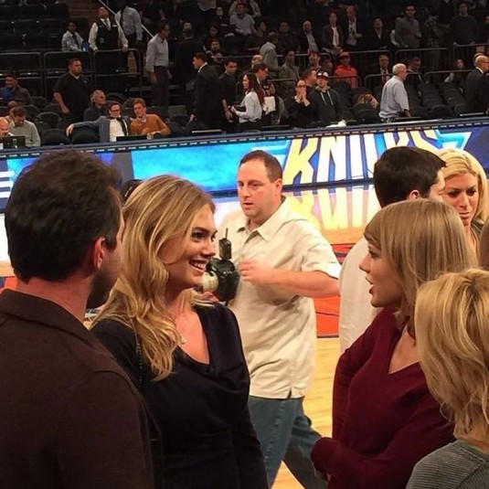KATE UPTON and TAYLOR SWIFT