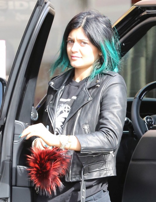 KYLIE JENNER Arrives at Jolly Donuts