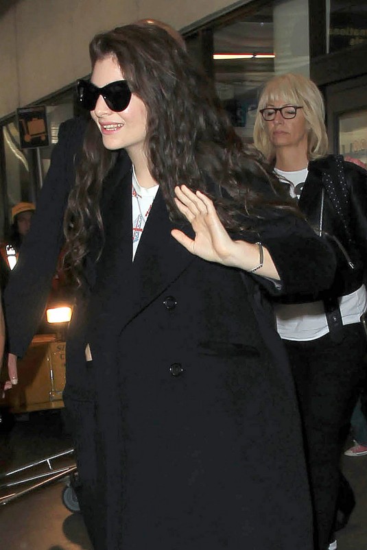 LORDE at Los Angeles international Airport