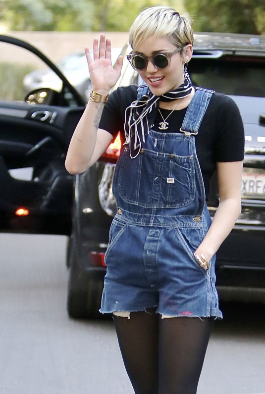 MILEY CYRUS Out in Los Angeles