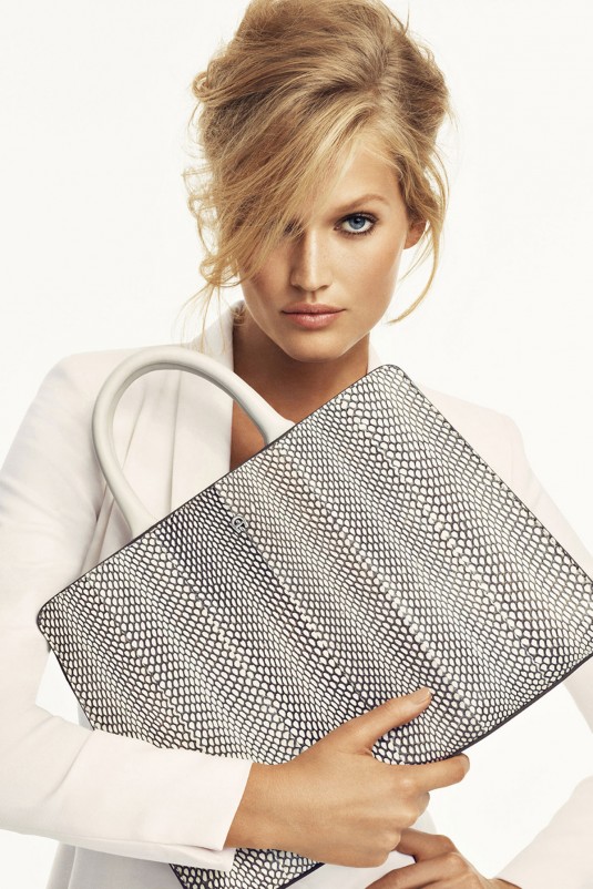 TONI GARRN - Aigner Spring/Summer 2015