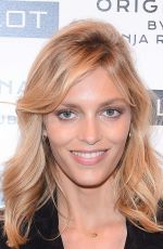 ANJA RUBIK at Her Original by Anja Rubik Perfume Premiere 