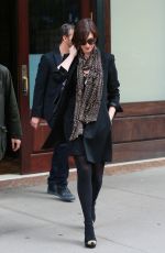ANNE HATHAWAY and Adam Shulman Leaves Their Hotel in New York