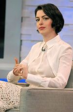 ANNE HATHAWAY at Good Morning America in New York 0511