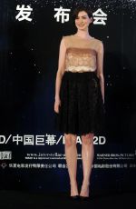ANNE HATHAWAY at Interstellar Press Conference in West Shangai
