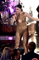 ARIANA GRANDE Performs at 2014 American Music Awards in Los Angeles