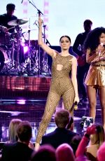 ARIANA GRANDE Performs at 2014 American Music Awards in Los Angeles