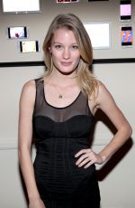ASHLEY HINSHAW at The Art of Elysuim’s 2015 Heaven Dinner in Los Angeles