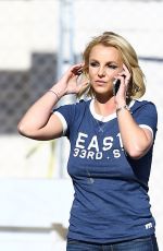 BRITNEY SPEARS Arrives at Vons Supermarket in Los Angeles