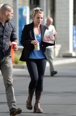 BRITNEY SPEARS Lunch on the Go in Los Angeles