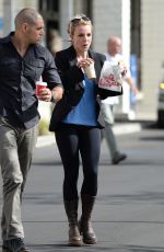 BRITNEY SPEARS Lunch on the Go in Los Angeles