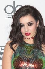 CHARLI XCX at AMA 2014 in Los Angeles