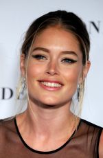 DOUTZEN KROES at Glamour Women of the Year 2014 Awards in New York