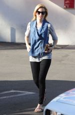 ELIZABETH BANKS Out and About in Los Angeles 0211