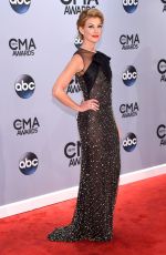 FAITH HILL at 2014 CMA Awards in Nashville