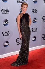 FAITH HILL at 2014 CMA Awards in Nashville