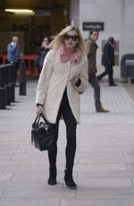 FEARNE COTTON Out and About in London 0711