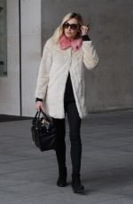 FEARNE COTTON Out and About in London 0711