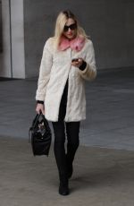 FEARNE COTTON Out and About in London 0711
